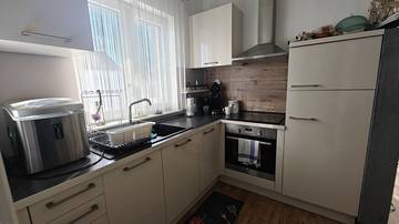 Thumbnail von Modernes Apartment mit großer Dachterrasse und Blick auf den Hafen
