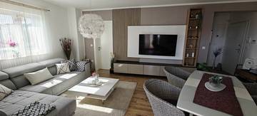 Thumbnail von Modernes Apartment mit großer Dachterrasse und Blick auf den Hafen