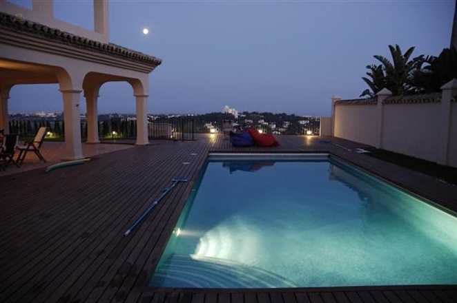 Luxus-Villa in El Paraiso R848545 