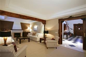 Thumbnail von Luxus-Villa in Benahavis JRP107S