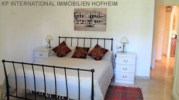 Thumbnail von **Grosse 3 Zimmer Wohnung in NUEVA ANDALUCIA - COSTA DEL SOL**