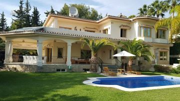Thumbnail von Luxus-Villa in Sierra Blanca R2784890