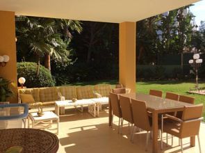 Thumbnail von Luxus-Villa in El Paraiso R2787101