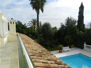 Thumbnail von Luxus-Villa in Las Chapas R2787011