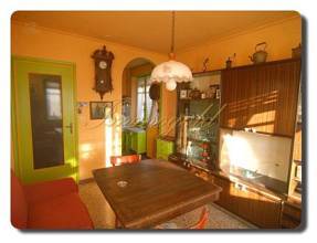 Thumbnail von Immogold, charakteristische Villa aus dem frühen 20. Jahrhundert