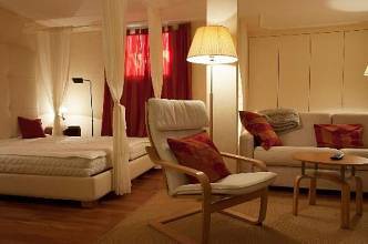 Thumbnail von Große und komfortable Villa in ländlicher Idylle unweit vom Gardasee