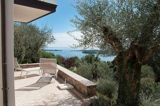 Thumbnail von Große und komfortable Villa in ländlicher Idylle unweit vom Gardasee