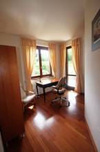 Thumbnail von Große und komfortable Villa in ländlicher Idylle unweit vom Gardasee