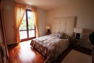 Thumbnail von Große und komfortable Villa in ländlicher Idylle unweit vom Gardasee