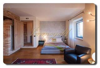 Thumbnail von Immogold exklusives Villen-Landhaus aus dem 15. Jhd. ehemals im Besitz des Templerordens