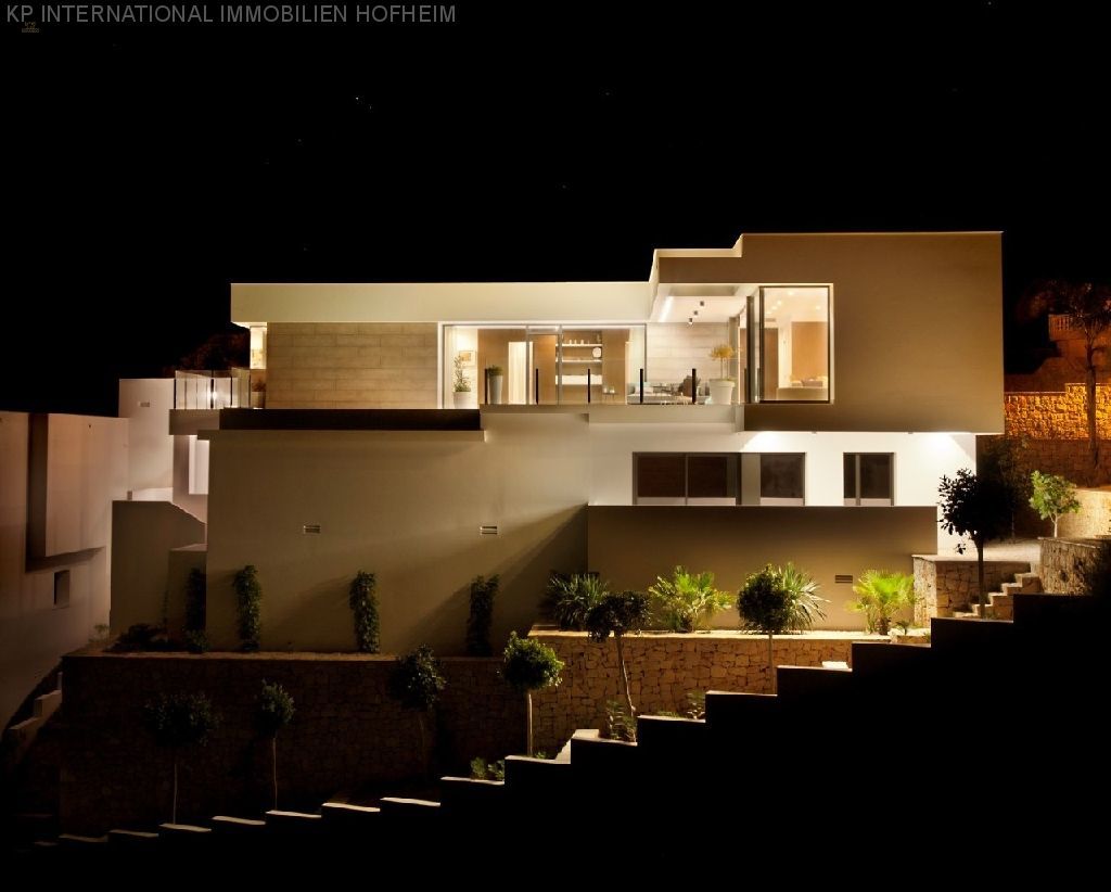 ***Modernes Neubauhaus im schönen Benitachell***