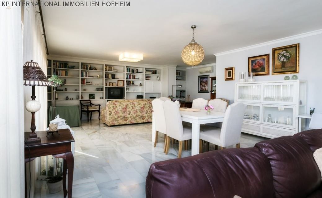 Thumbnail von ***Attraktive Dachgeschoss-Wohnung***