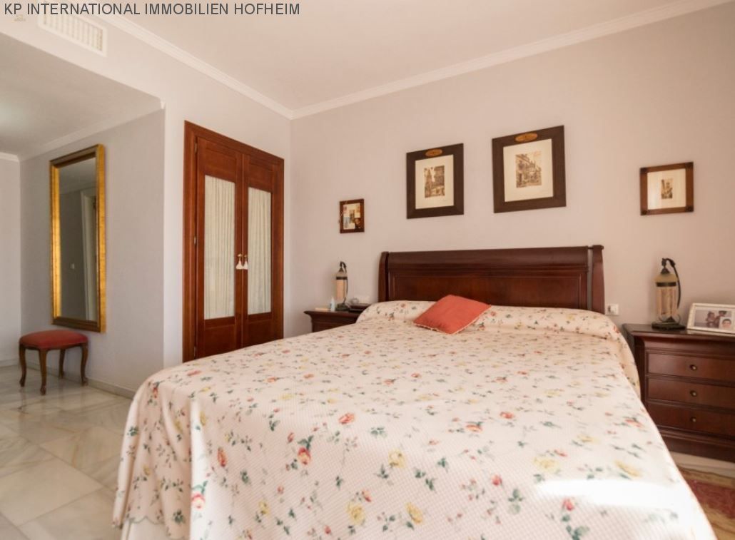 Thumbnail von ***Attraktive Dachgeschoss-Wohnung***