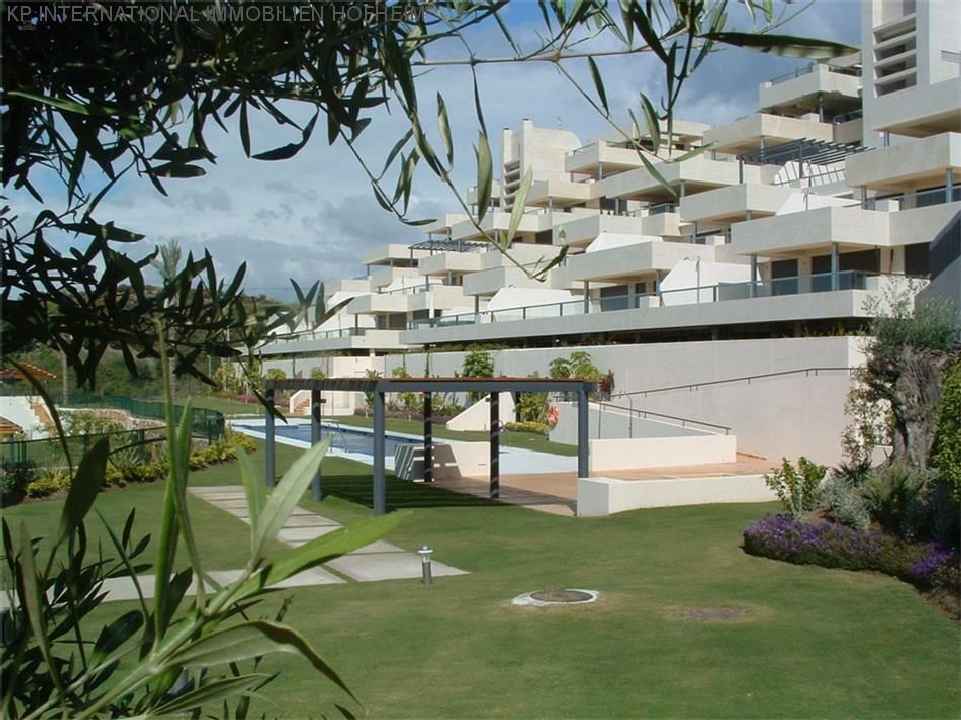 ***Luxuriöses Apartment mit hervorragender Aussicht***