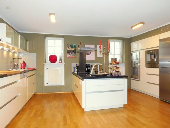 Thumbnail von Ein besonderes Altstadthaus, zum Arbeiten und Leben, auch sehr gut für die große Familie geeignet !