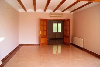 Thumbnail von ***Großzügige Villa mit Pool und Garage***