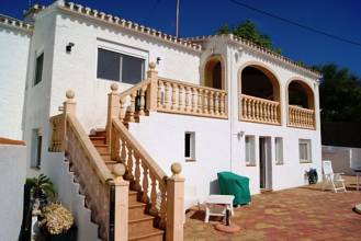 Thumbnail von *** Villa mit Gästeappartement, Pool und Garage***