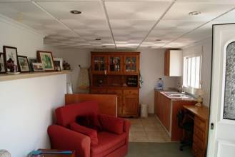 Thumbnail von *** Villa mit Gästeappartement, Pool und Garage***