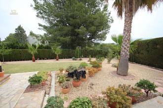 Thumbnail von ***Bei Denia - Sehr gepflegte Villa mit Gemeinschaftspool, top gepflegter Zustand, großes Grundstück, Carport etc.***