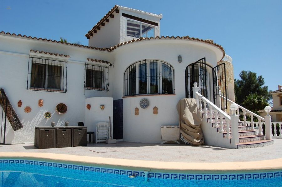 ***Traumhafte Villa mit herrlichem Meerblick***