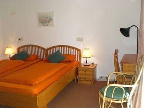 Thumbnail von ***Villa mit Gästezimmern - ideal für Ferienvermietung***