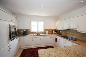 Thumbnail von ***Luxuriöses Villenanwesen mit großem Grundstück nur 1 km vom Meer entfernt***