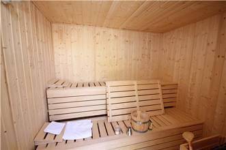 Thumbnail von ***Sehr gut ausgestattete Villa mit Pool, Whirlpool, Sauna und Garage***