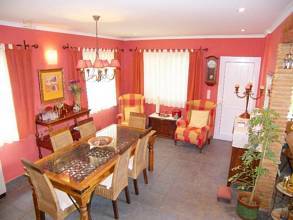 Thumbnail von ***Wunderschöne und komfortable Villa mit Pool***