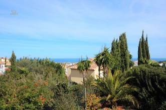 Thumbnail von ***Villa in ruhiger und sonniger Lage auf großem Eckgrundstück mit beheizbarem Pool***