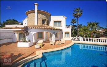 Thumbnail von ***Exklusive Villa mit Sommerküche mit Barbecue und Pool***