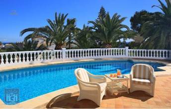 Thumbnail von ***Exklusive Villa mit Sommerküche mit Barbecue und Pool***