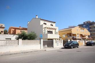 Thumbnail von ***Ideales Eigenheim für eine große Familie, 6 Schlafzimmer, 3 Bäder, separate Wohnung, Außenpool, fast direkt am Strand***