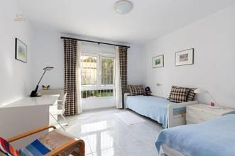 Thumbnail von ***Hochwertige Villa mit Pool, großzügigen Räumen und alles auf einer Ebene***