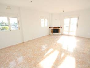 Thumbnail von ***Große renovierte Villa auf einem 1200 qm Grundstück***