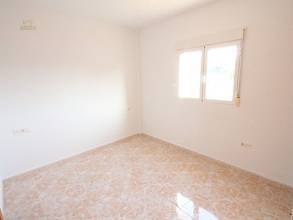 Thumbnail von ***Große renovierte Villa auf einem 1200 qm Grundstück***