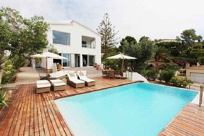 ***Neuwertige Villa im Raum Altea mit traumhaftem Meerblick***