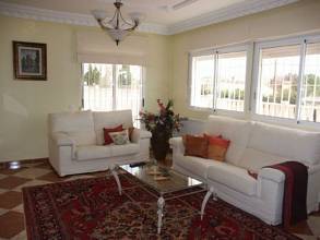 Thumbnail von ***Exklusive und großzügige Villa mit Privatpool***