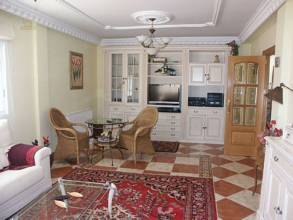 Thumbnail von ***Exklusive und großzügige Villa mit Privatpool***