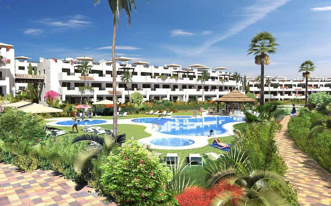 ***Strandnah gelegene 4-Zimmer-Wohnungen mit Gemeinschaftspools***