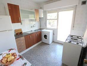 Thumbnail von ***Große Villa mit drei Wohneinheiten***