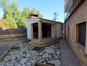 Thumbnail von ***Große Villa mit drei Wohneinheiten***