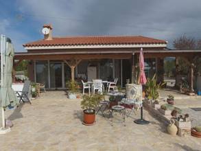 Thumbnail von ***Landhaus-Villa mit Pool, Carport und schönem Ausblick***