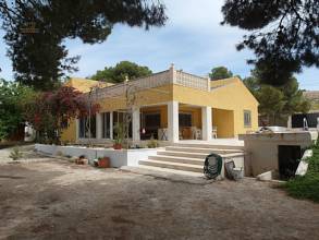 Thumbnail von ***Landhaus-Villa mit großem Pool und Meerblick***