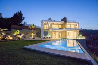 Thumbnail von Luxus-Villa in Atalaya R2805584