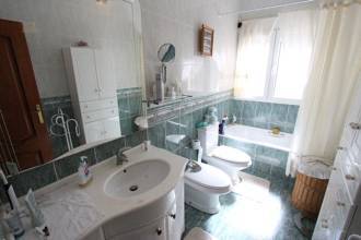 Thumbnail von ***Sehr schöne Villa mit Pool, Gästeappartement und Panoramablick***