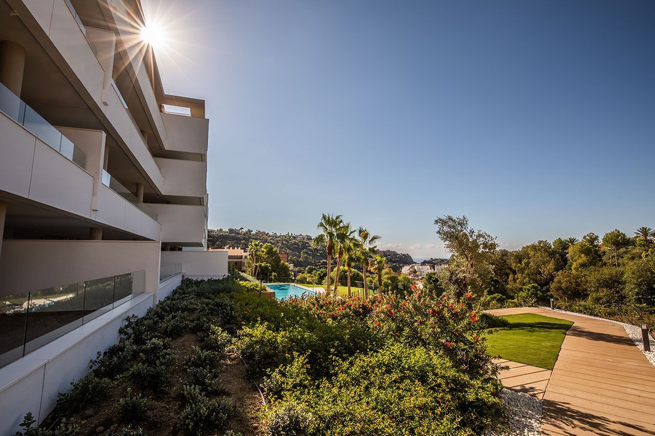 Thumbnail von ***Exklusive 4-Zimmer-Wohnungen in wunderschöner Anlage neben einem Golfplatz***