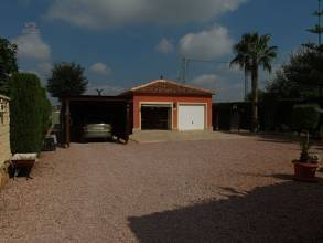 Thumbnail von ***Wunderschöne Landhaus-Villa mit Pool, Garage und Sommerküche***