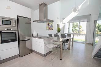 Thumbnail von ***Einfamilienhäuser in modernem Design mit Privatpool***