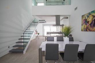 Thumbnail von ***Einfamilienhäuser in modernem Design mit Privatpool***