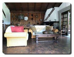 Thumbnail von repräsentative Villa mit stimmungsvollem Garten